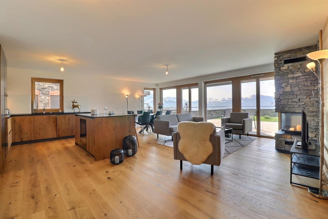 Apartment in Ollon, Vaud, Switzerland 1 - 18539446