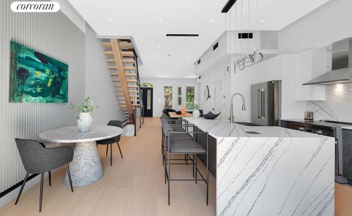 House in New York, New York, United States 1