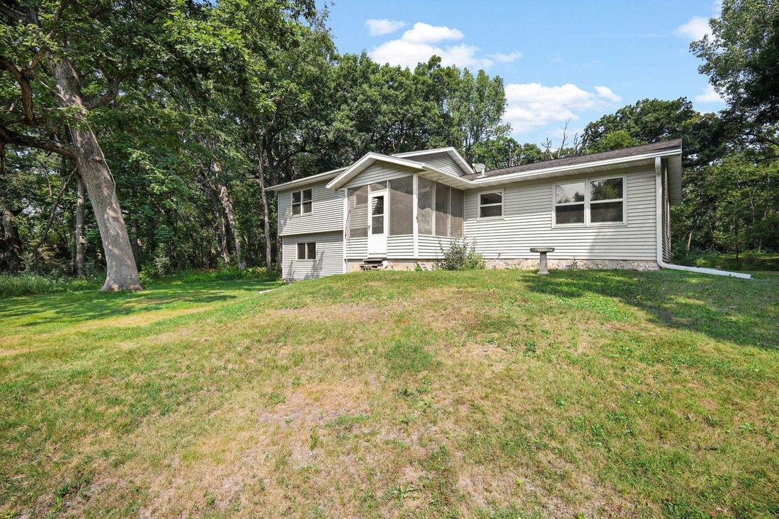 House in McFarland, Wisconsin, United States 5 - 18539403