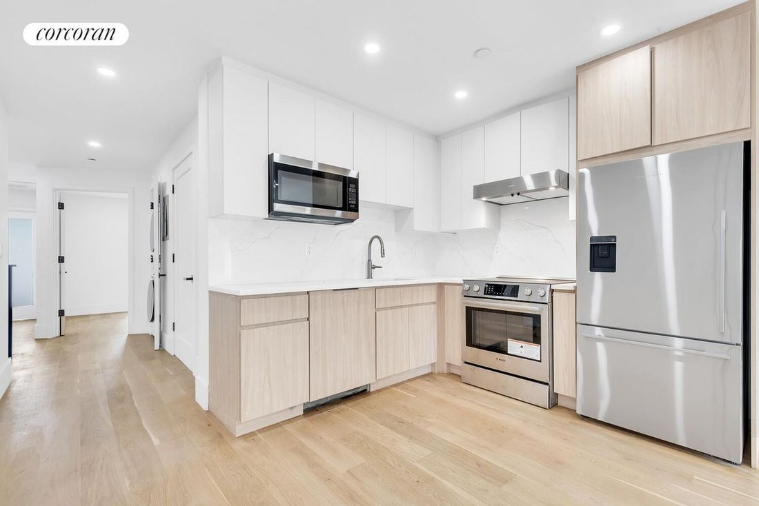 Condo in New York, New York, United States 3 - 18429243