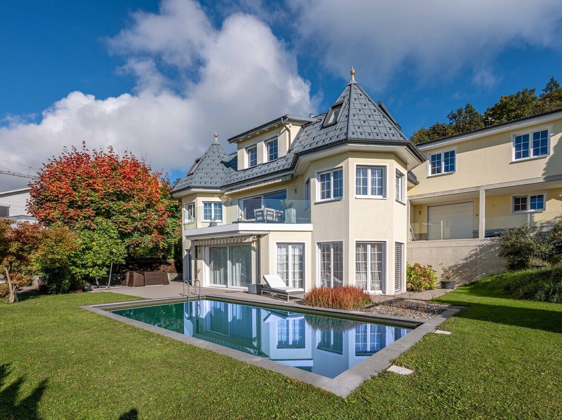 Villa in Hüttwilen, Thurgau, Switzerland 1 - 18539434