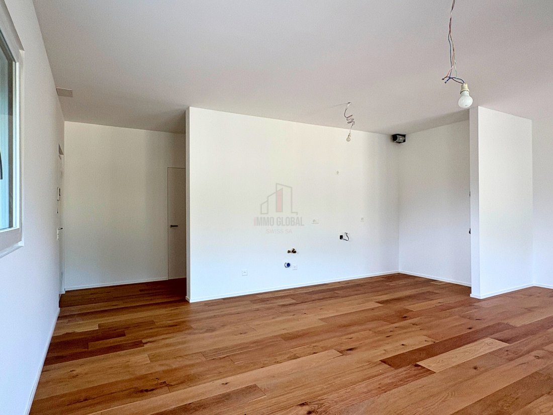 Apartment in Brusino Arsizio, Ticino, Switzerland 3 - 18539572