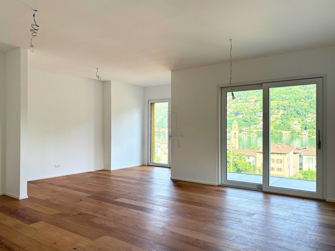 Apartment in Brusino Arsizio, Ticino, Switzerland 1 - 18539572