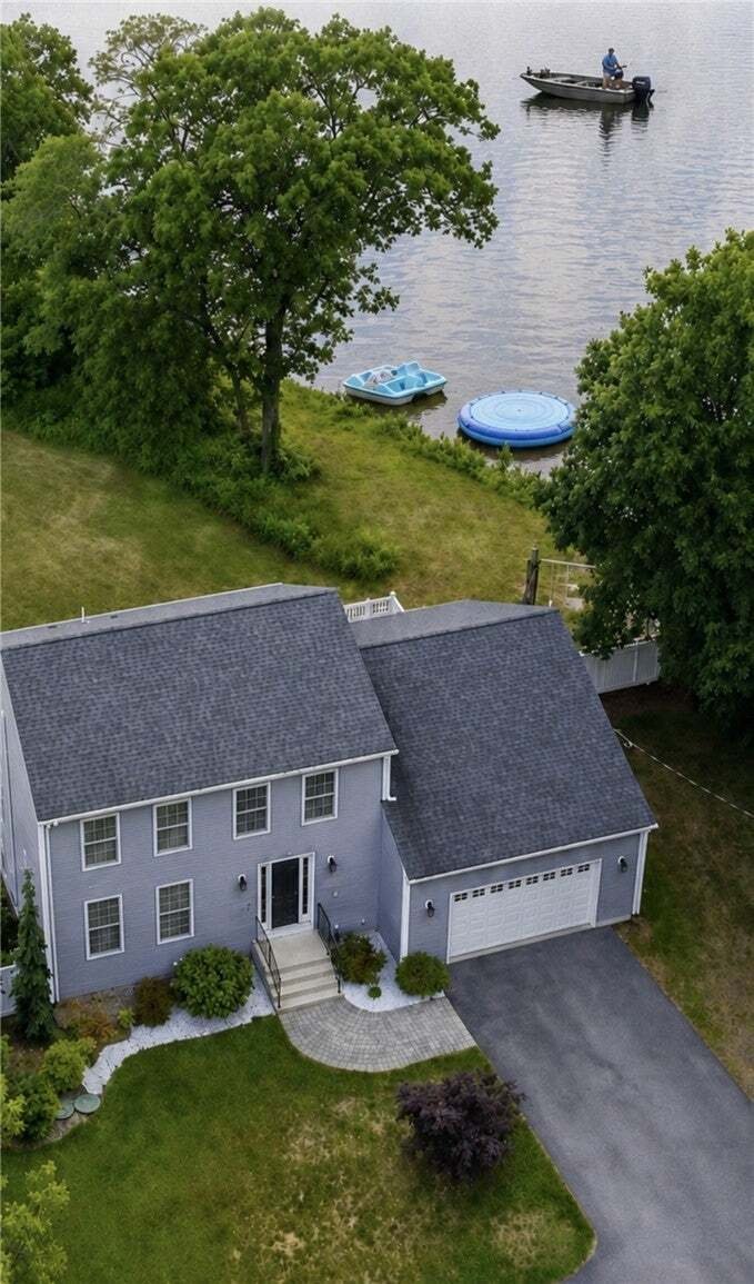 House in Johnston, Rhode Island, United States 4 - 18539385