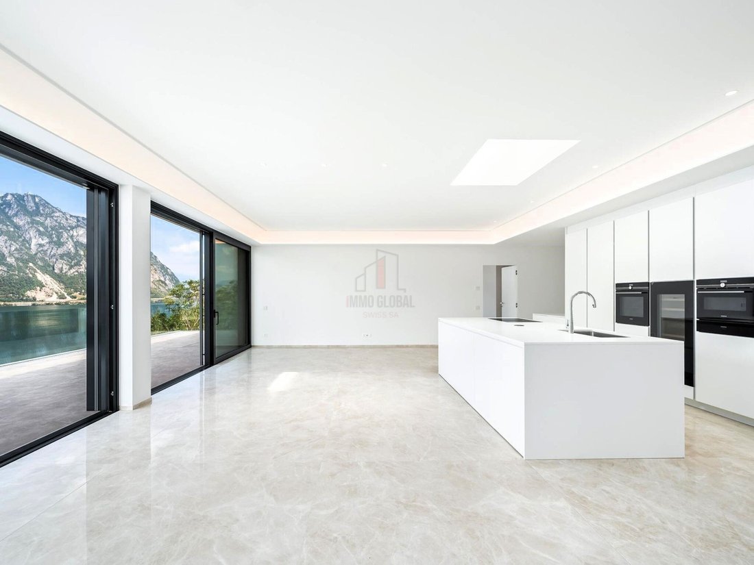 Apartment in Bissone, Ticino, Switzerland 4 - 18539628