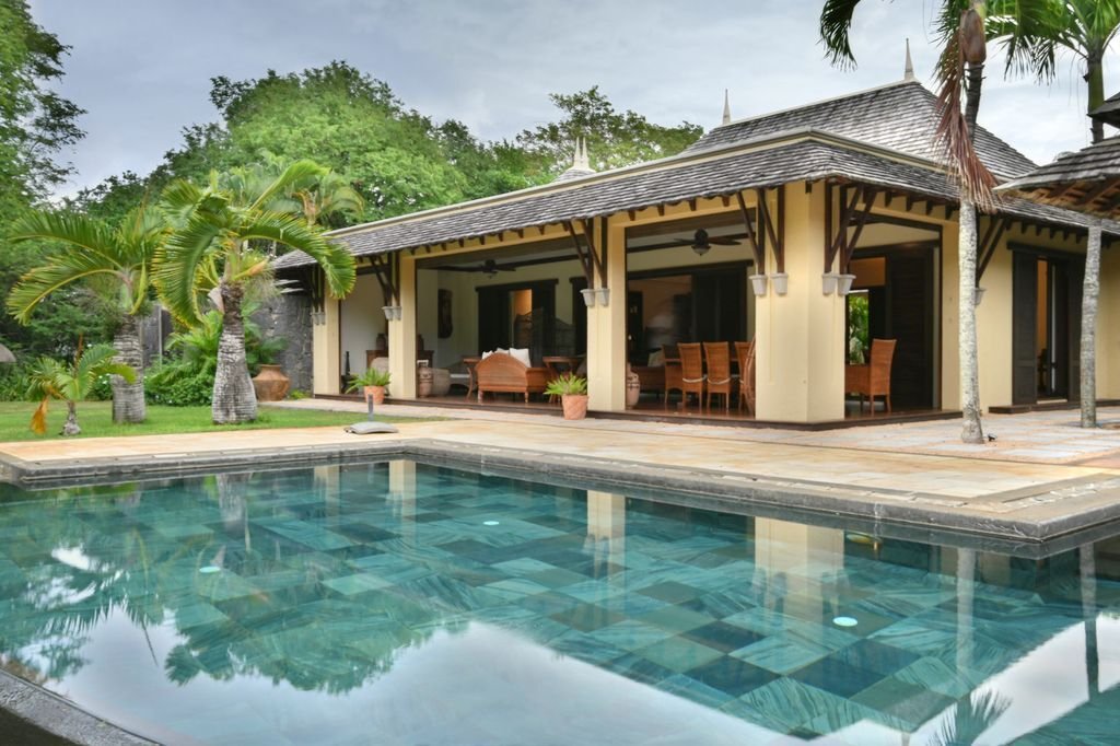 Villa in Flic en Flac, Rivière Noire District, Mauritius 1 - 18539555