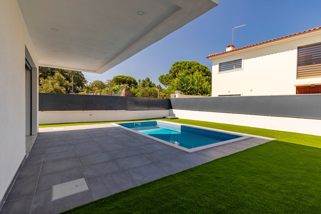 House in Sesimbra (Castelo), Setubal, Portugal 5 - 18539215