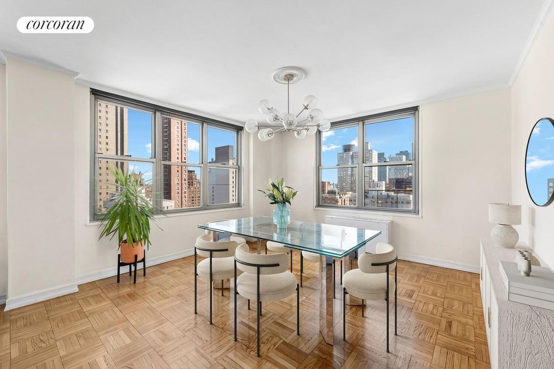 Co Op in New York, New York, United States 3 - 18127196