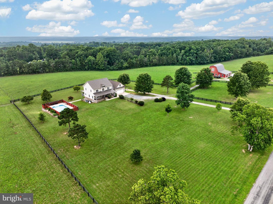 House in Long Island, Virginia, United States 5 - 18529552