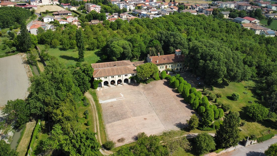 Villa in Nogara, Veneto, Italy 4 - 18539207