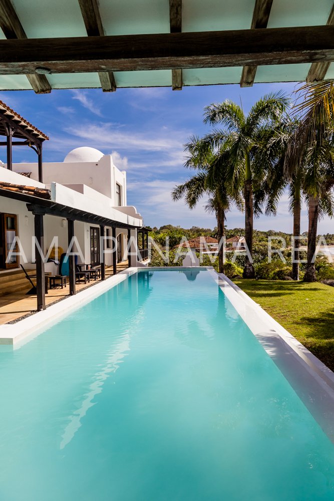 Villa in Los Panamaes, Los Santos Province, Panama 3 - 18541765