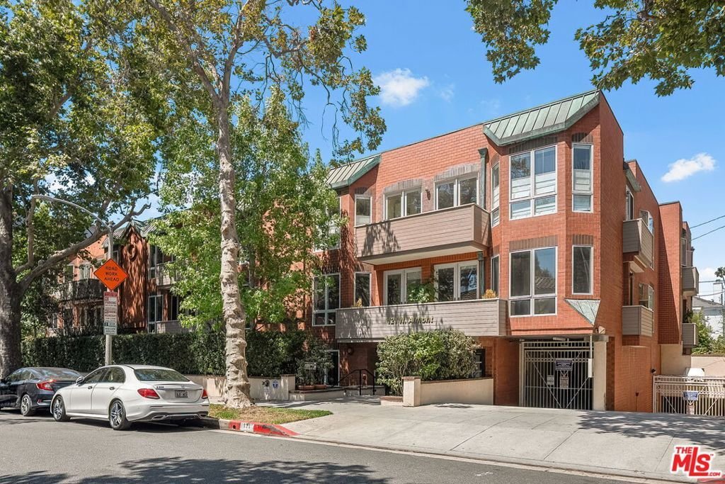 Condo in Beverly Hills, California, United States 1 - 18542179