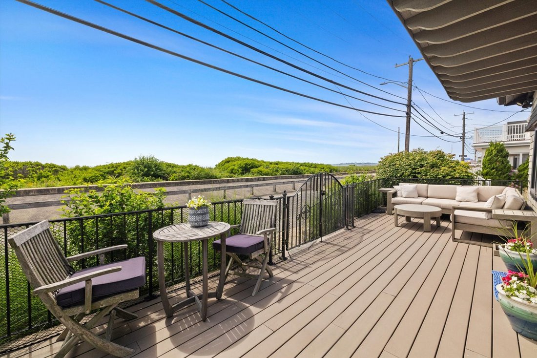 House in Revere, Massachusetts, United States 3 - 18541723