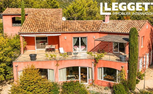 Villa in Aubres, Auvergne-Rhône-Alpes, France 1