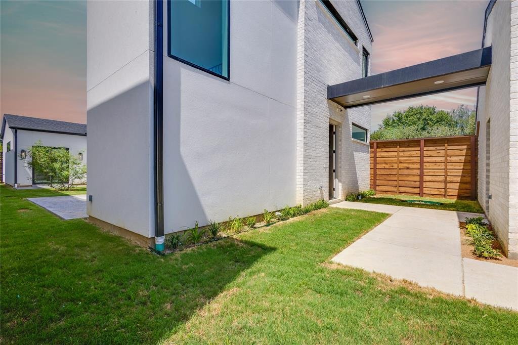 House in Dallas, Texas, United States 4 - 18543376
