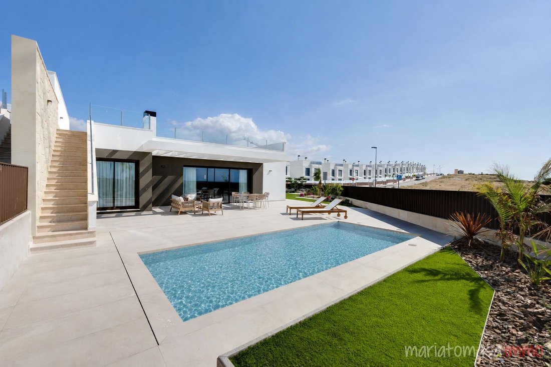 Villa in Mutxamel, Valencian Community, Spain 2 - 18541229