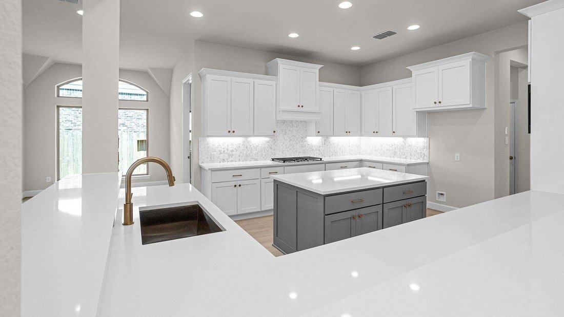 House in Tomball, Texas, United States 4 - 17700982