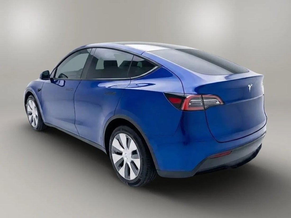 Suv in Ontario, CA, United States 4 - 18544232