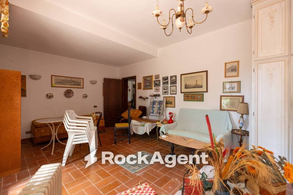 Villa in Lajatico, Tuscany, Italy 5 - 18544213