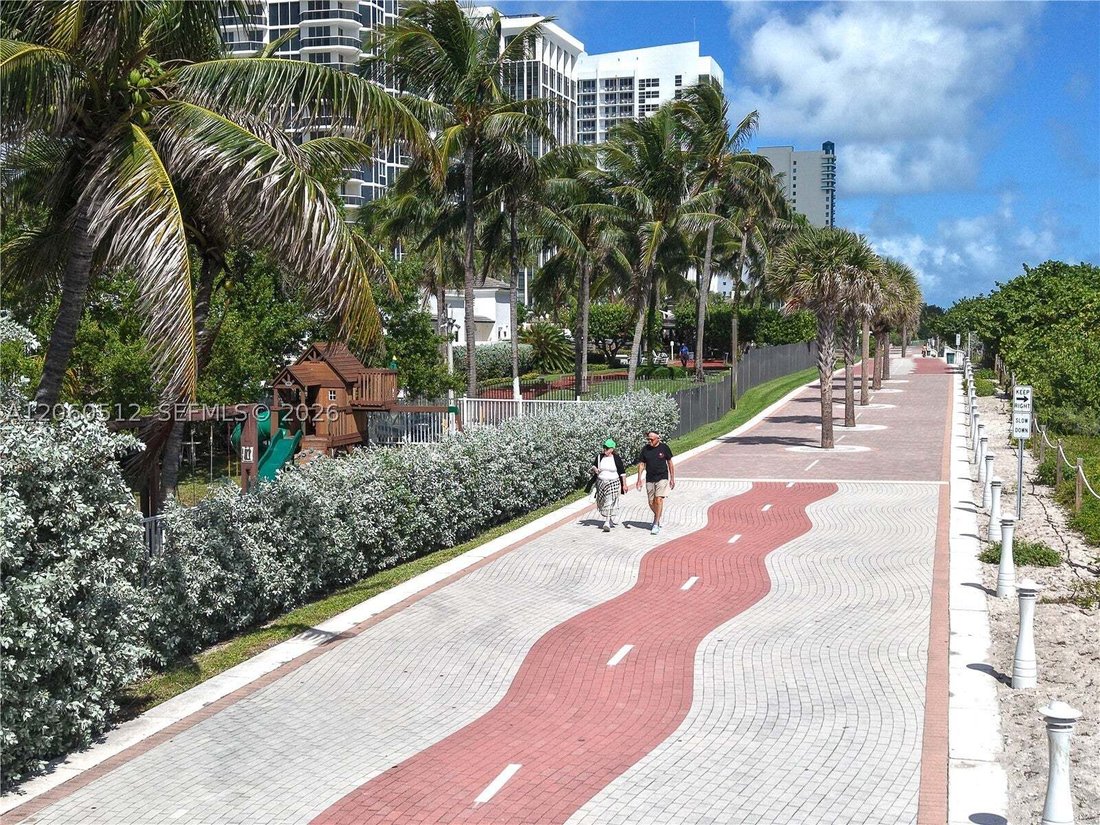 Condo in Miami Beach, Florida, United States 2 - 18540138