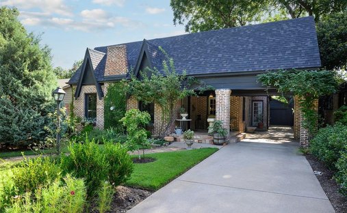 House in Dallas, Texas, United States 1