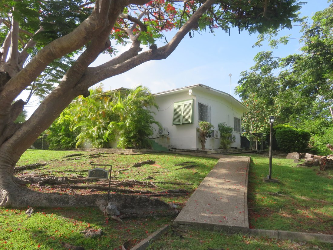 Villa in Holetown, Saint James, Barbados 1 - 18539909