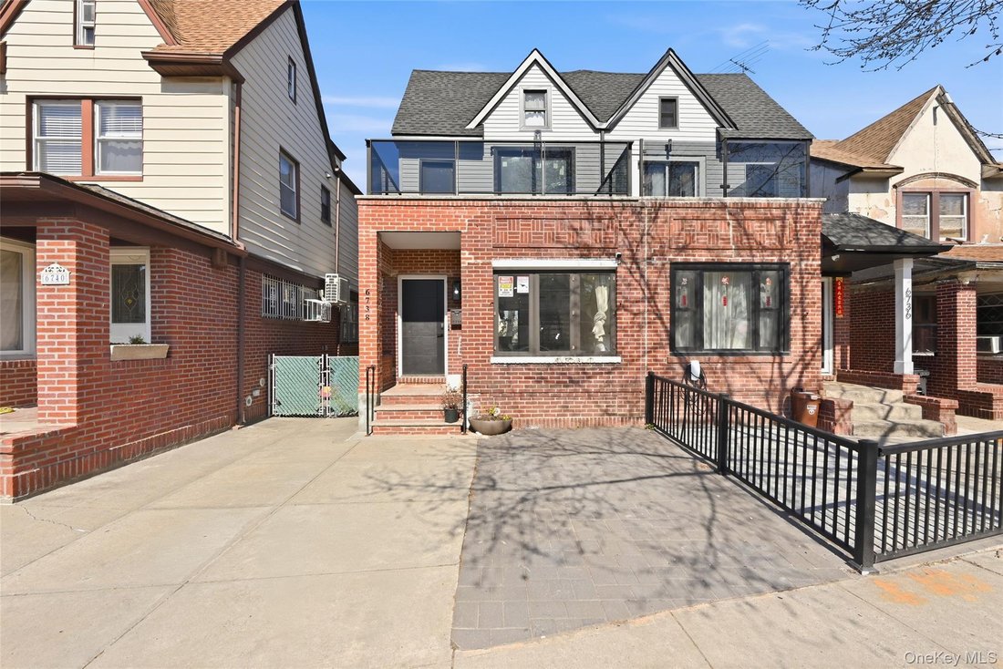 House in New York, New York, United States 1 - 18543606