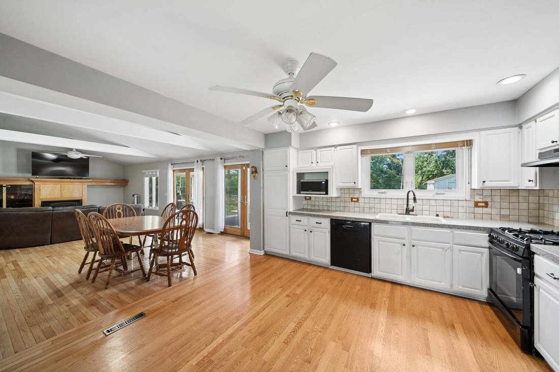 House in Burr Ridge, Illinois, United States 4 - 18540365
