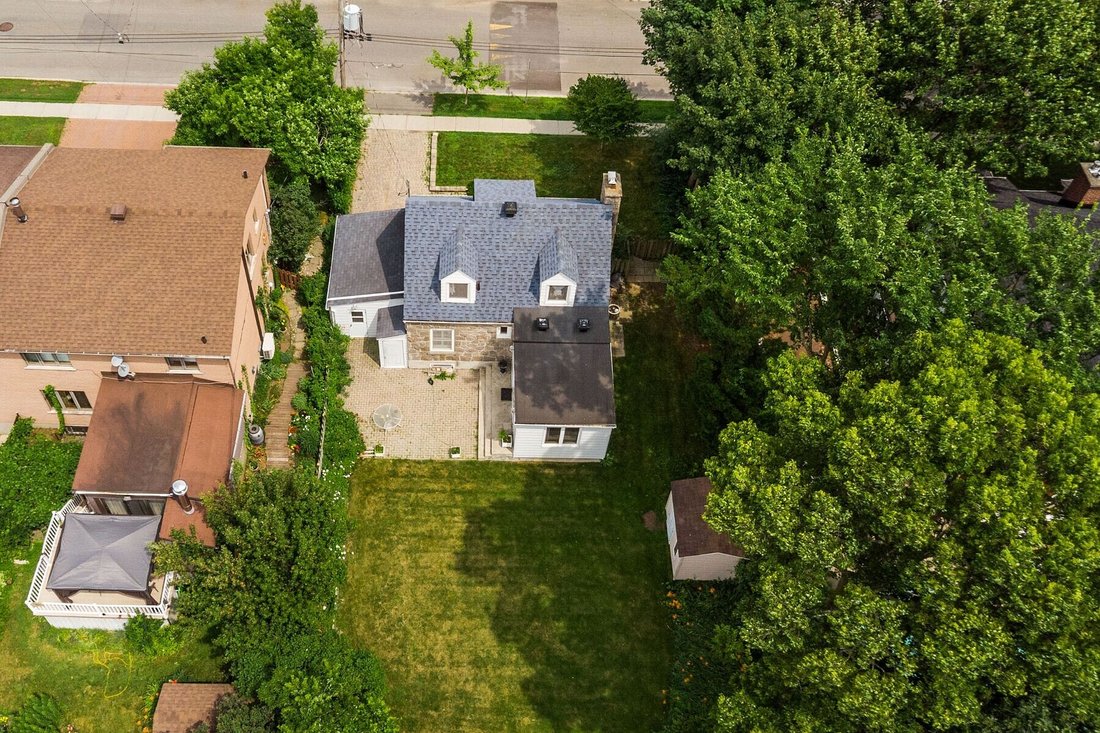 House in Montréal, Quebec, Canada 3 - 18543735