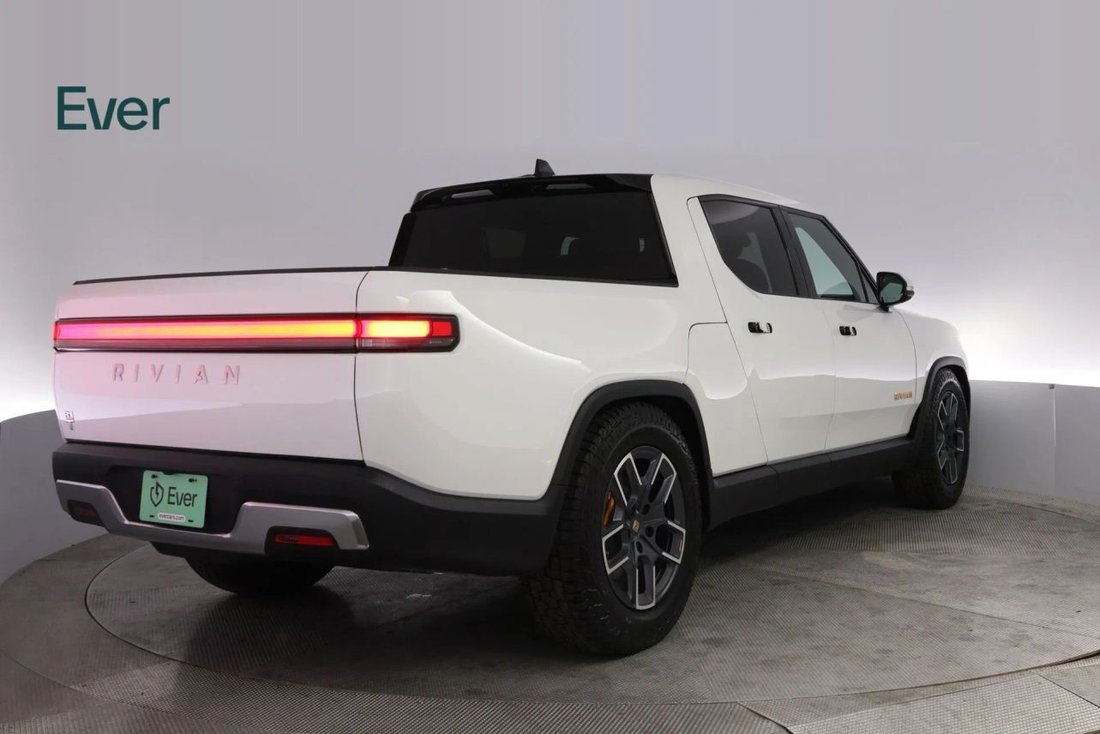 Pickup in San Francisco, CA, United States 3 - 18409868