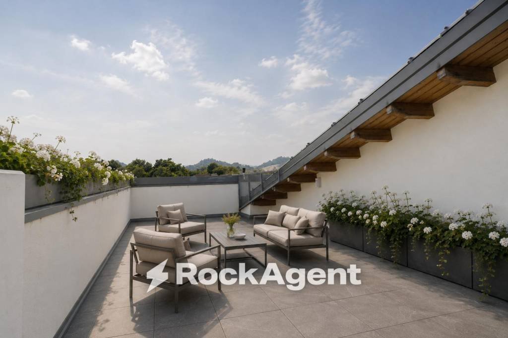 Penthouse in Albinea, Emilia-Romagna, Italy 2 - 18544130