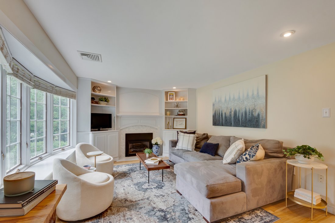 House in Acton, Massachusetts, United States 2 - 18541515
