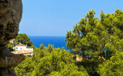 Apartment in sa Tuna, Begur, Catalonia 1