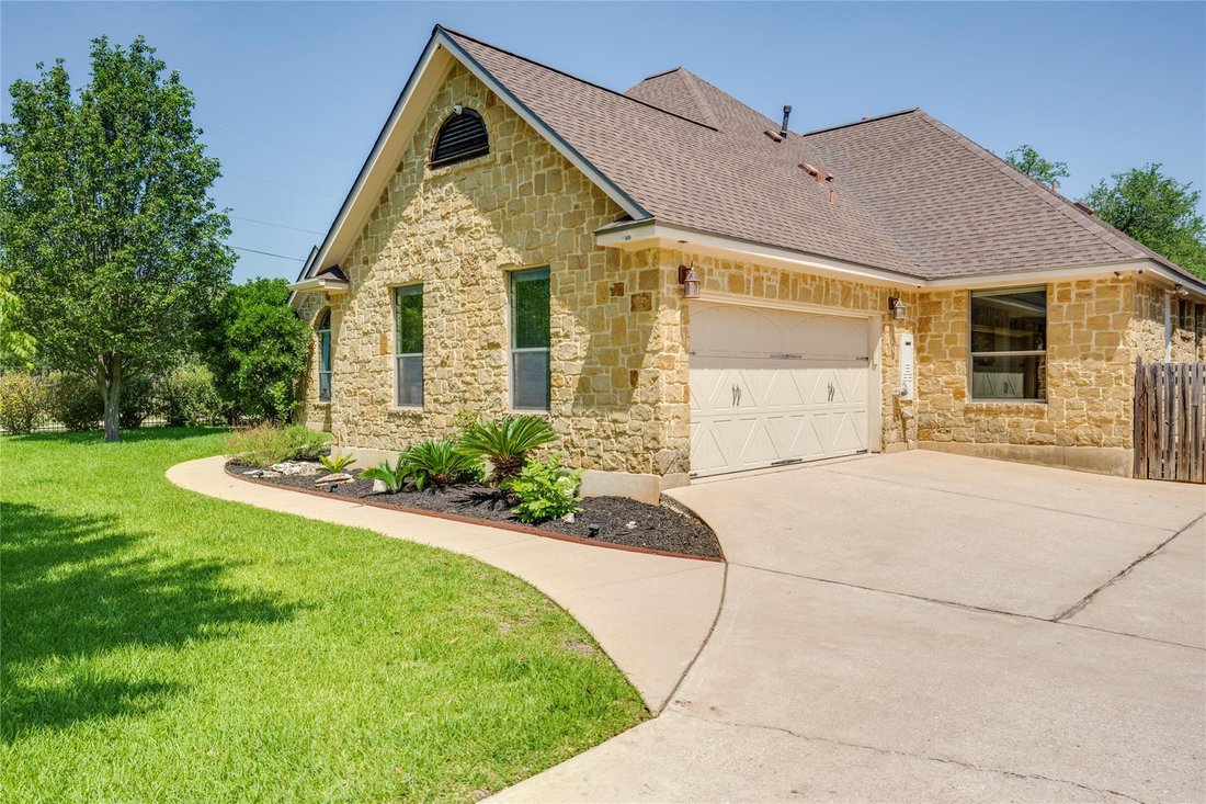 House in Cedar Park, Texas, United States 3 - 18539666