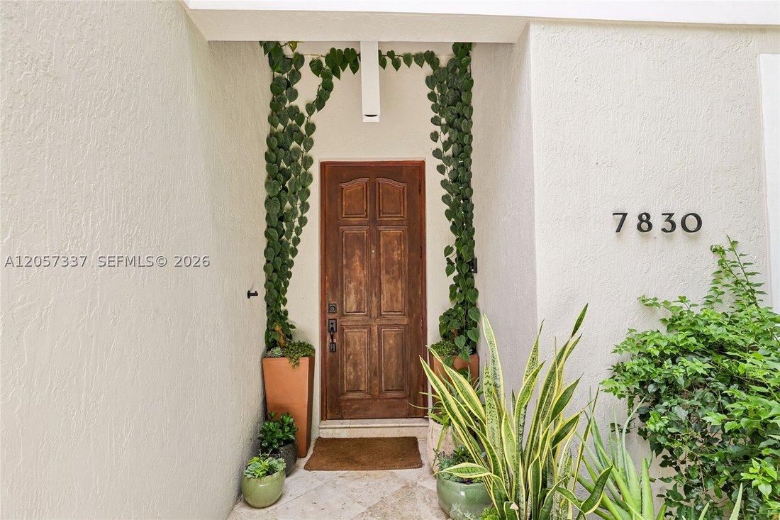 House in Miami, Florida, United States 5 - 18494861