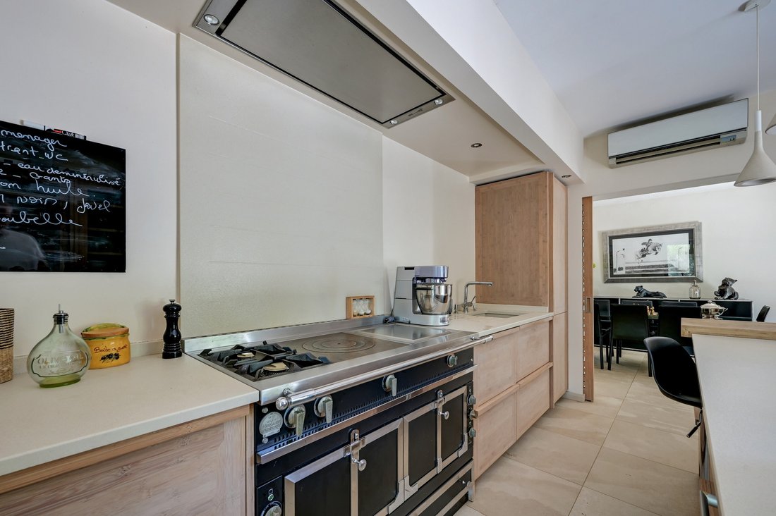 House in Grand Sud- Aix la Duranne, Aix-en-Provence, France 5 - 18543731