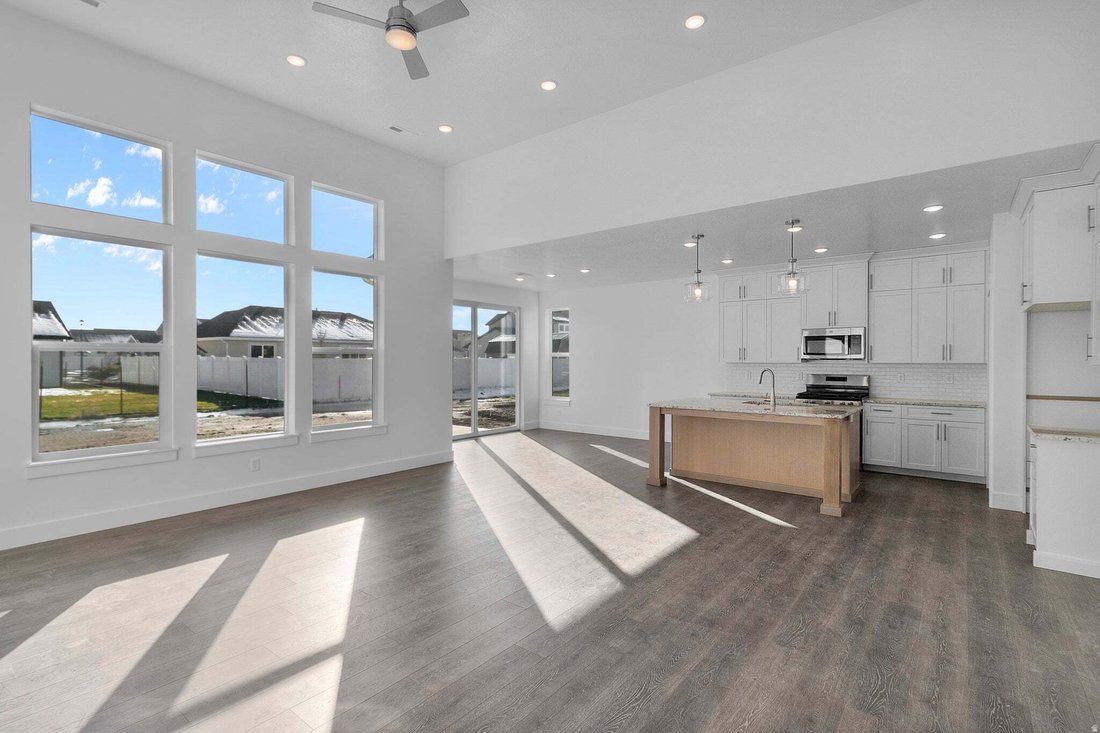 House in Hyde Park, Utah, United States 3 - 18542440