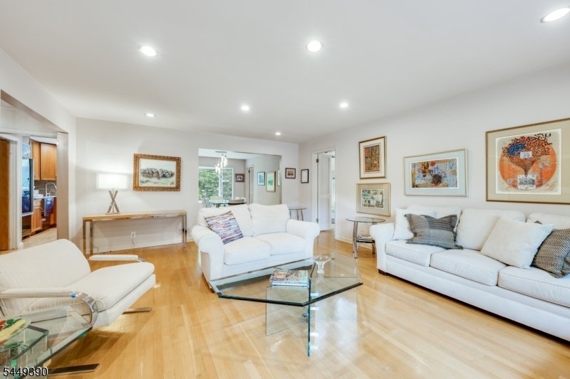 House in Westfield, New Jersey, United States 2 - 18539770