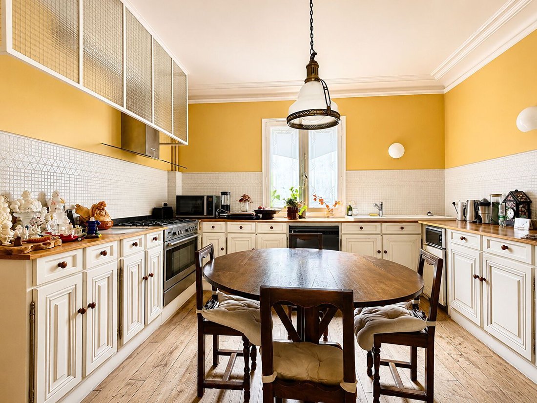House in Bois-Colombes, Ile-de-France, France 4 - 18539989