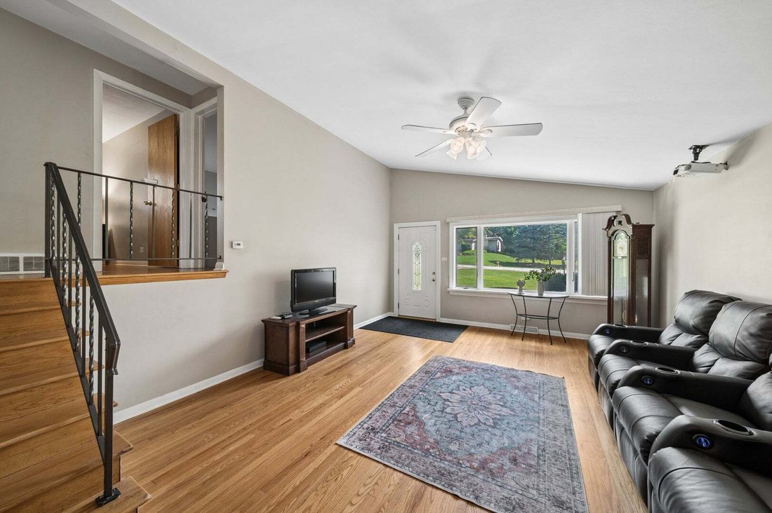 House in Burr Ridge, Illinois, United States 2 - 18540365