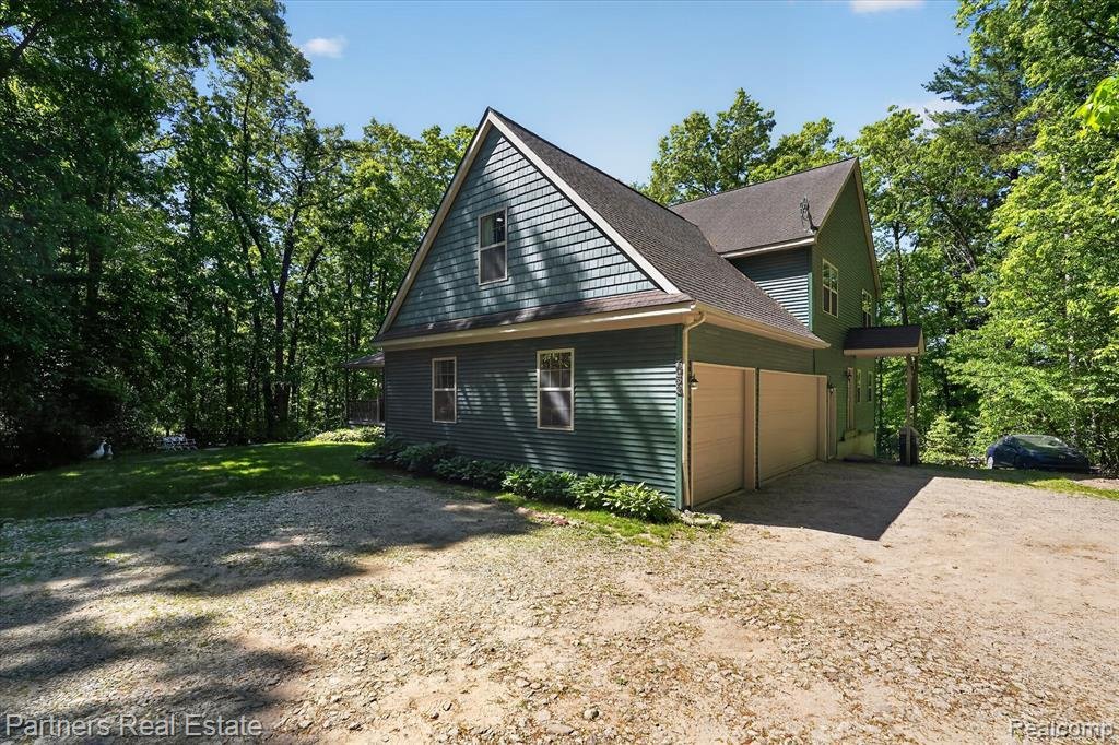 House in Brighton, Michigan, United States 3 - 18308553