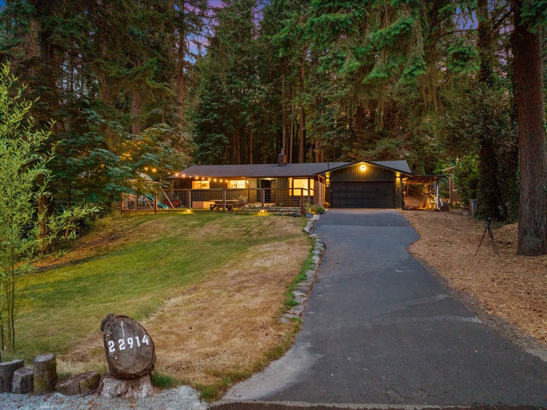 House in Bothell, Washington, United States 1 - 18541722
