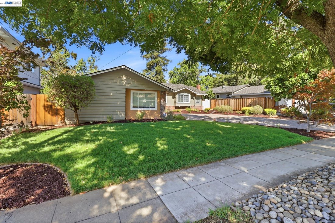 House in San Jose, California, United States 3 - 18542813