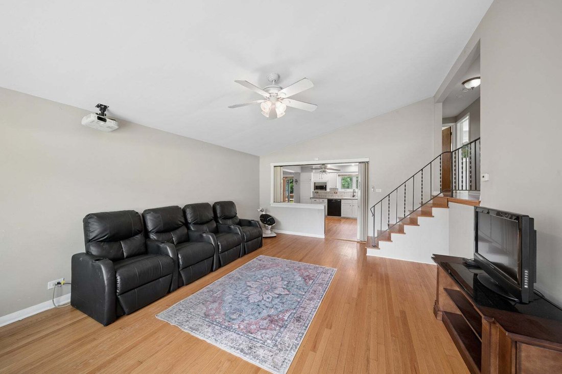 House in Burr Ridge, Illinois, United States 3 - 18540365