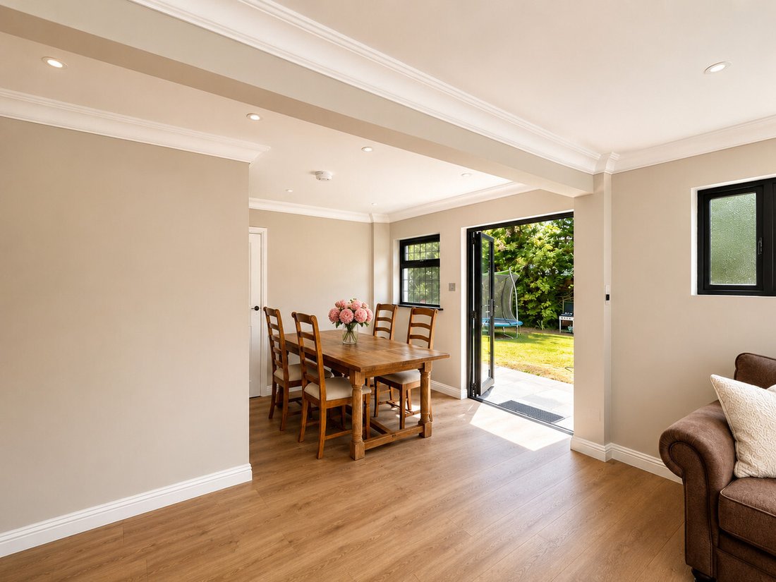 House in Ferring, England 5 - 18544057