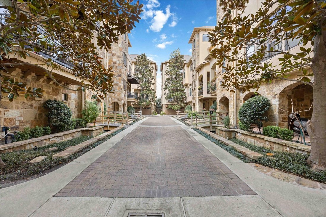 Townhouse in Houston, Texas, United States 3 - 18540317