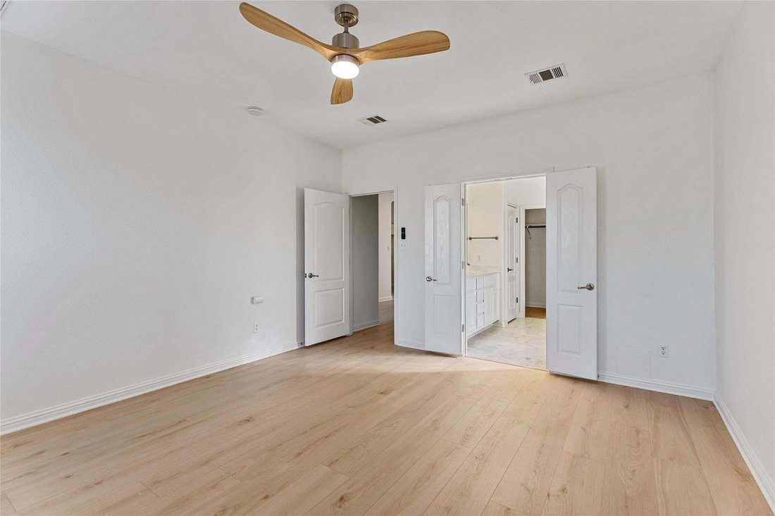 House in Austin, Texas, United States 5 - 18543126