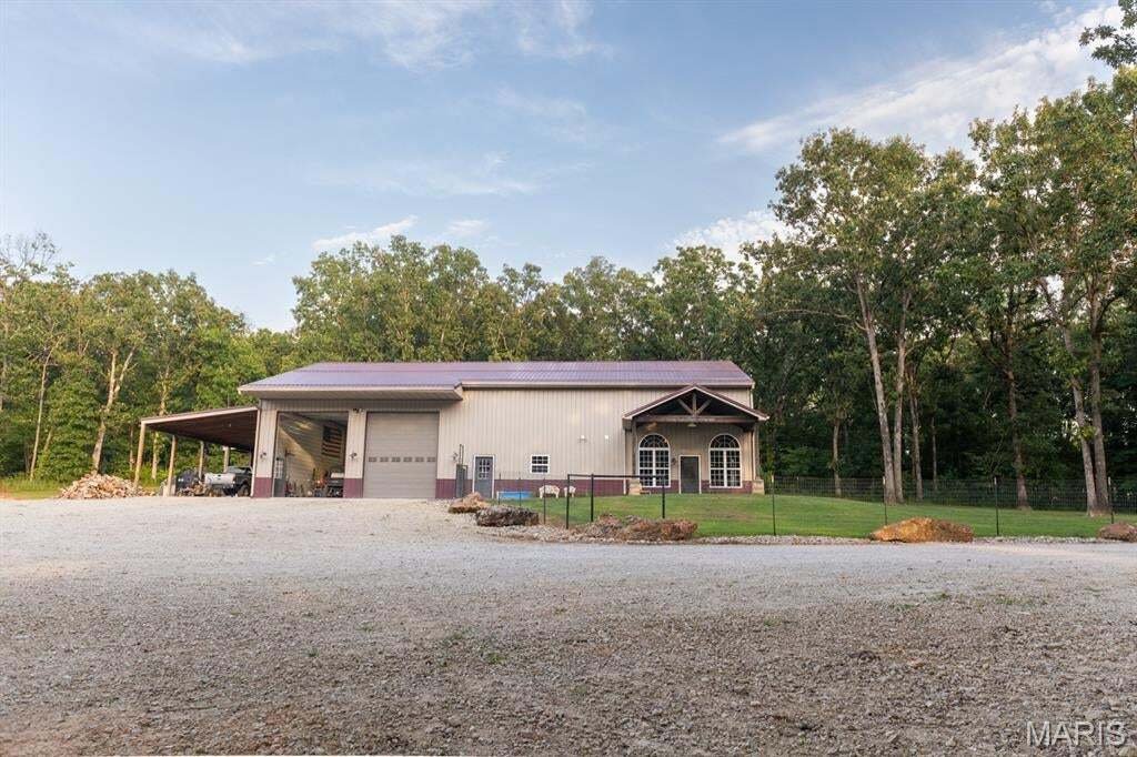 House in Cuba, Missouri, United States 1 - 18543497
