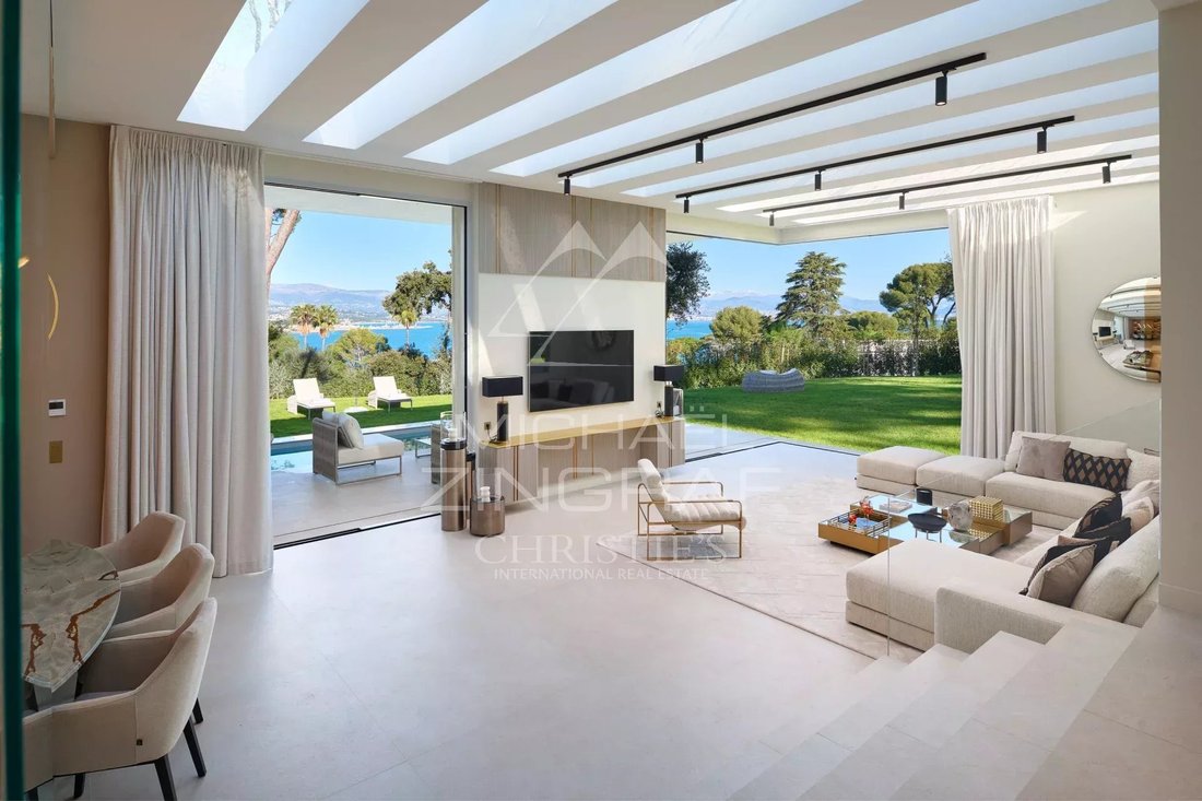 Villa in Antibes, Provence-Alpes-Côte d'Azur, France 3 - 18526654