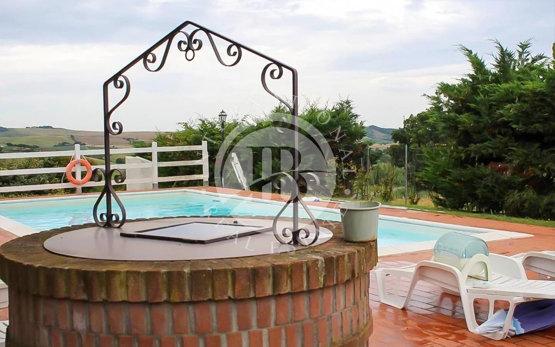 Villa in Santa Luce, Tuscany, Italy 3 - 18541163